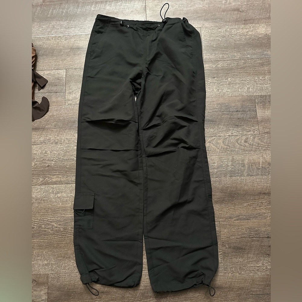 Black cargo pants